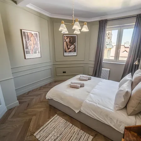 شقة Krolewska Deluxe Comfy By Bookinghost *