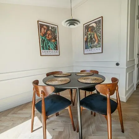 公寓 Krolewska Deluxe Comfy By Bookinghost